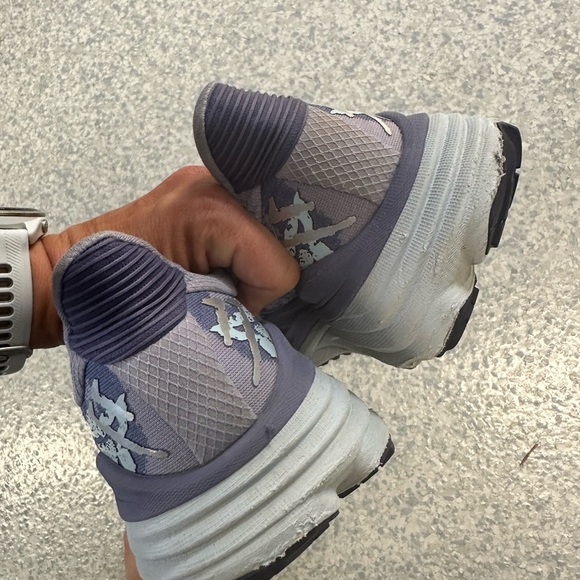 EUC HOKA Women’s STINSON 7 Shoes - size 11B / 11 - Picture 3 of 5